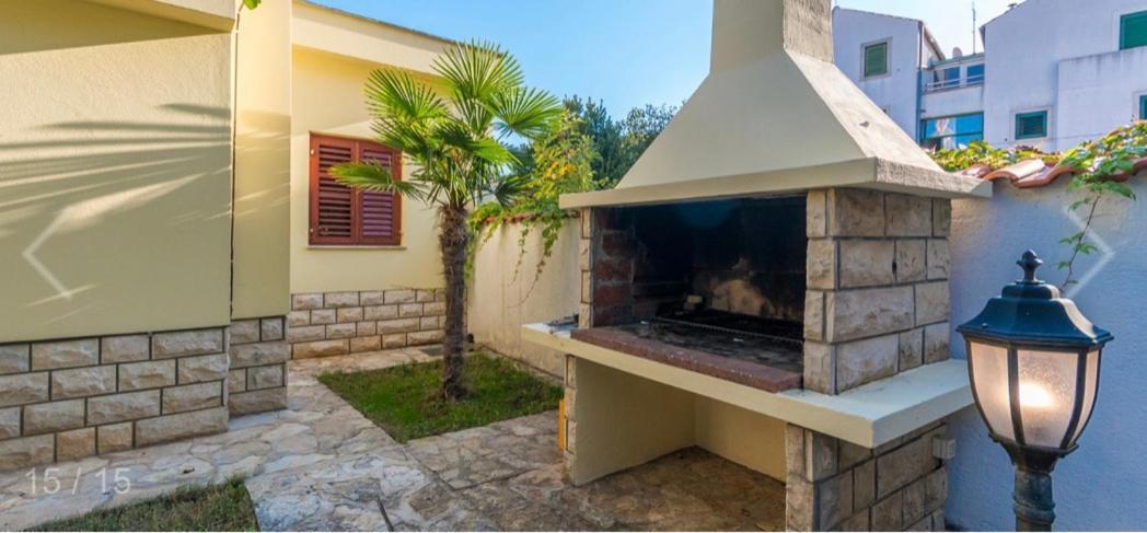 Vila Kuca Za Odmor Sveti Filip i Jakov Exteriér fotografie